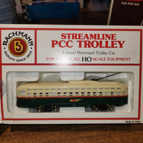 NUEVO CARRO MOTORIZADO ILUMINADO BACHMANN ESCALA HO STREAMLINE PCC