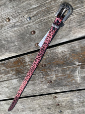 Girl's size XS /20" Wrangler 20X leather Western belt w/pink cheetah print