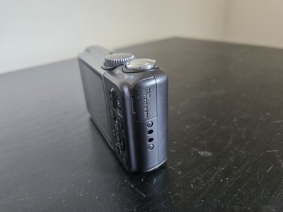 Canon PowerShot A2000 IS 10.0MP Digital Camera - Gunmetal
