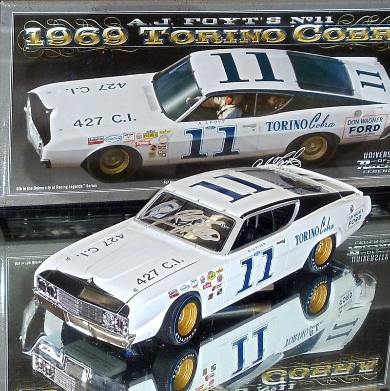 A.J. FOYT FIGURA 1/18 DIPINTO DA COLLEZIONE SHELBY BBR EXOTO CMR