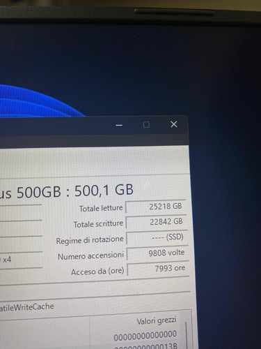 Laptop ASUS ROG STRIX G513IM 144Hz RYZEN 7 16GB RAM RTX3060 1TB SSD - Foto 9 di 19