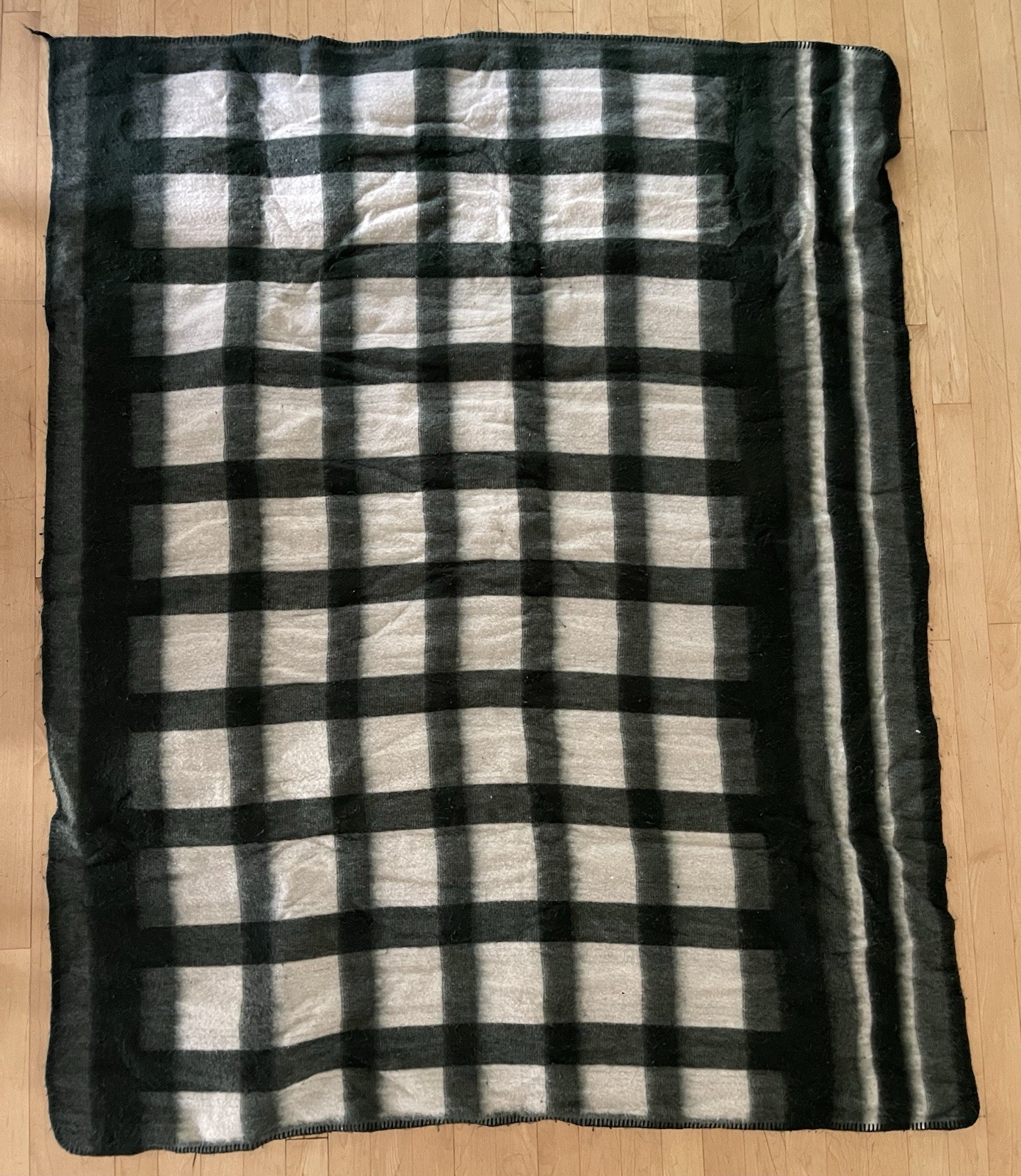 Picture 2 of 10