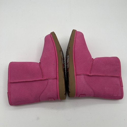 UGG Women’s Essential Short Pink Fashion Boots Size 4~New W/O Box - Picture 9 of 11