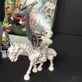 LEGO&reg; Castle: Crossbow Attack  (7090) - 100% Complete w/ Box & Instructions READ