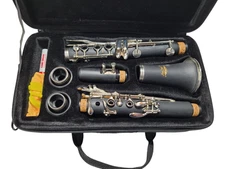 Jean Paul Composite Clarinet With Mouthpiece and Original Padded Case