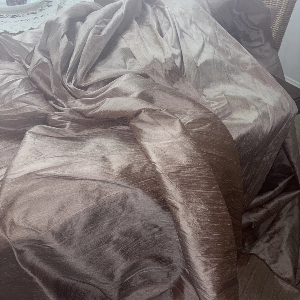 DUPIONI SILK FABRIC Material 54”Wide And 23 Yards,Light Silverish Plum, Old Rose - Image 2 of 4