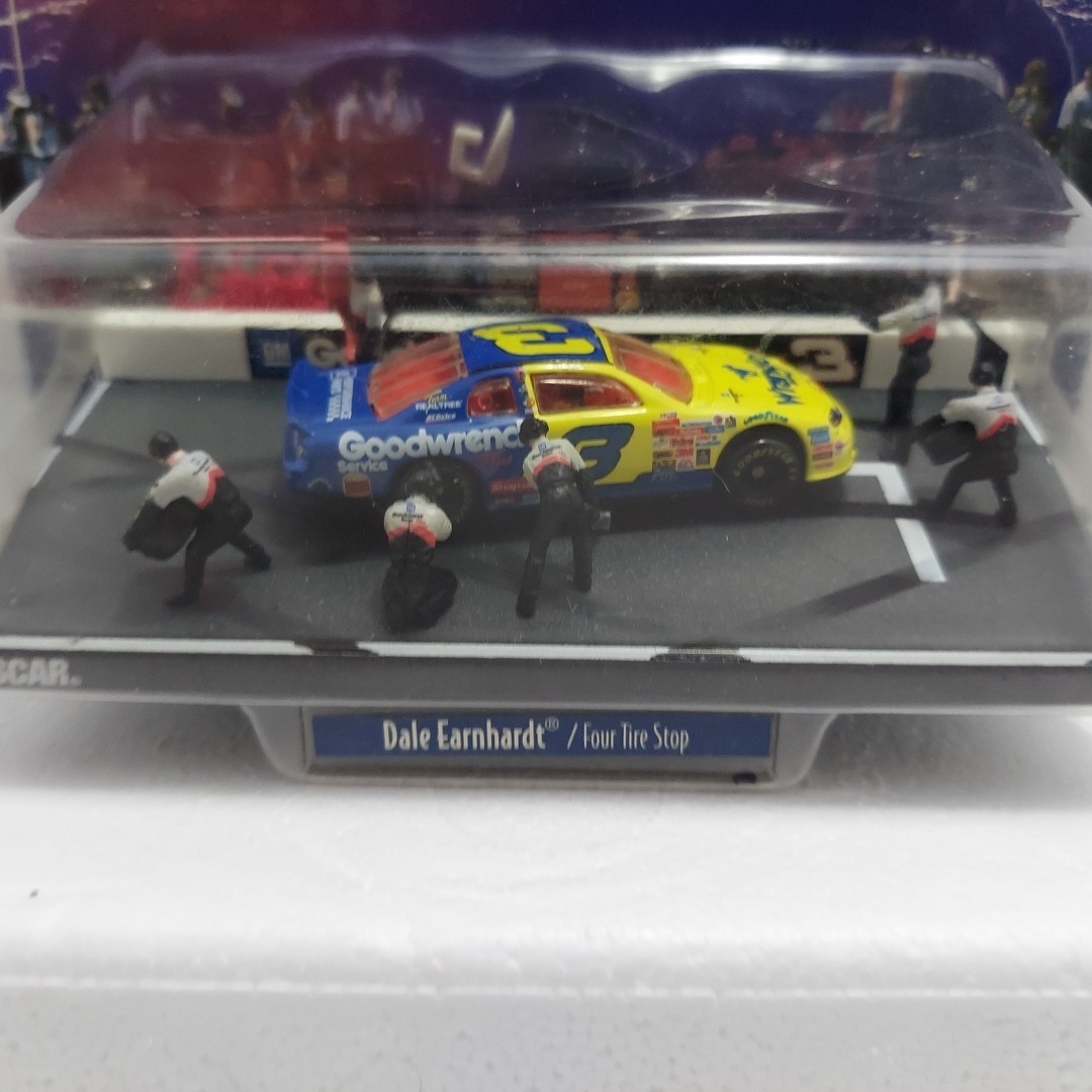 Picture 5 of 11