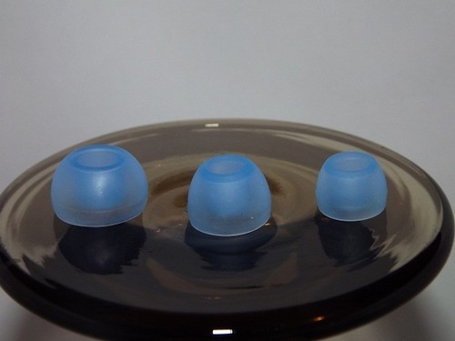 Earbud Replacement Tips Blue Small Medium Large Earbud Tips 18 Pairs Earbuds - Picture 2 of 2