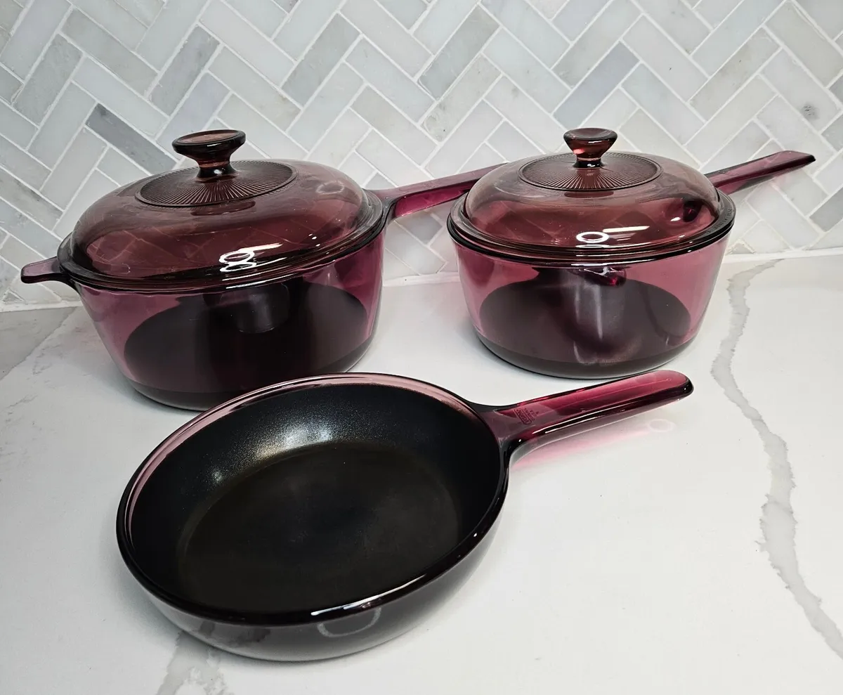 Pyrex Visionware Cranberry By Corning Glass Cookware Set 1.5L , 2.5L, 7  Skillet