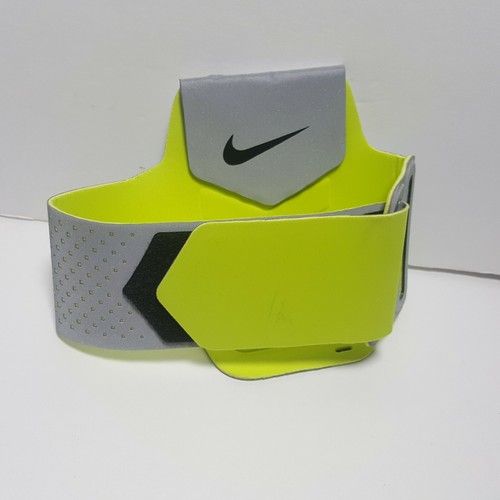NIKE Vapor Flash Adjustable Arm Band iPhone iPod Device Carrier Run Training Mp3 - Picture 5 of 9