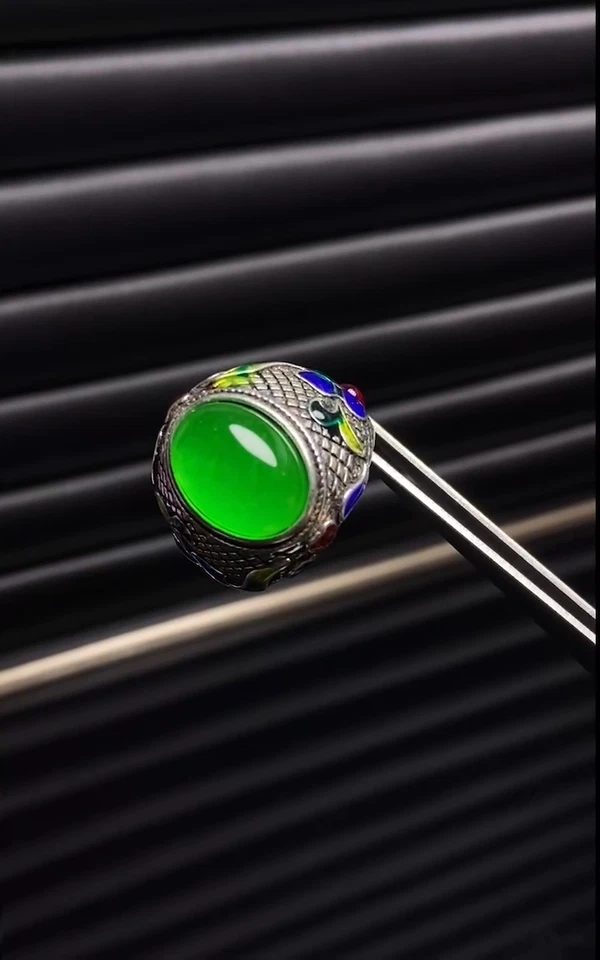 Anillos para hombre certificados raros naturales perfectos altos verde hielo esmeralda jadeíta Foto 2 de 4