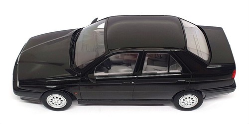 Triple9 1/18 Scale Diecast T9-1800381 - 1996 Alfa Romeo 155 - Black - Imagen 4 de 5