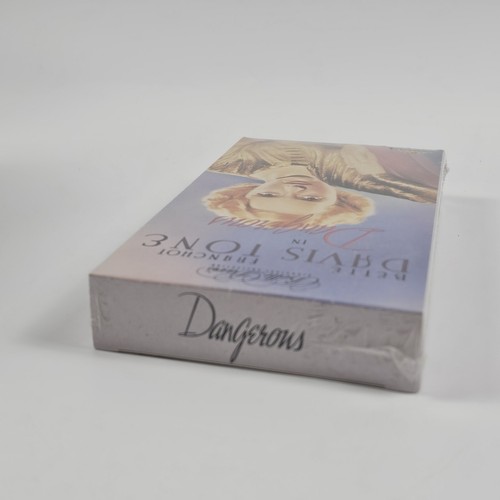 Dangerous 1936 Bette Davis & Franchot Tone MGM/UA Signature Collection VHS 1990 - Picture 5 of 7