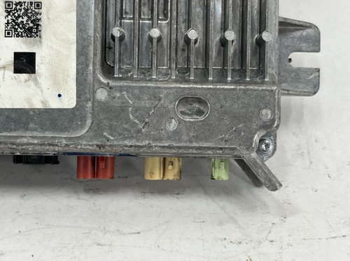 2019-2020 Chevrolet Equinox OEM Surround View Camera Control Module OEM 84520969 - Picture 4 of 13