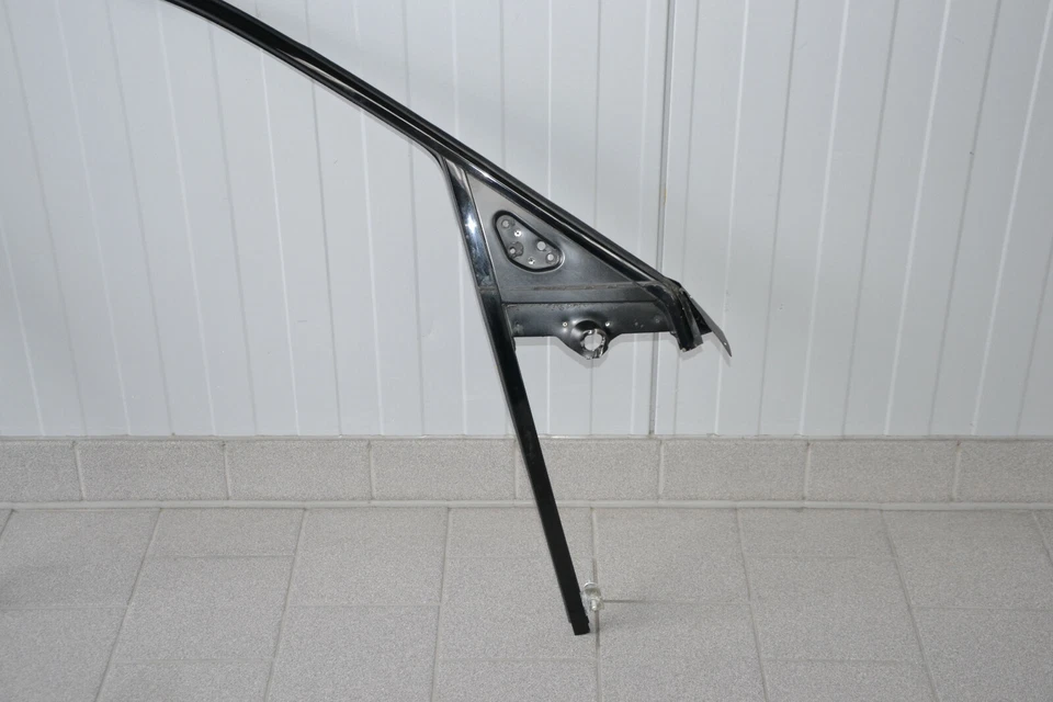 Marco de puerta derecho Ferrari 512 TR 512 M DIESTRO 63057100 Foto 2 de 4