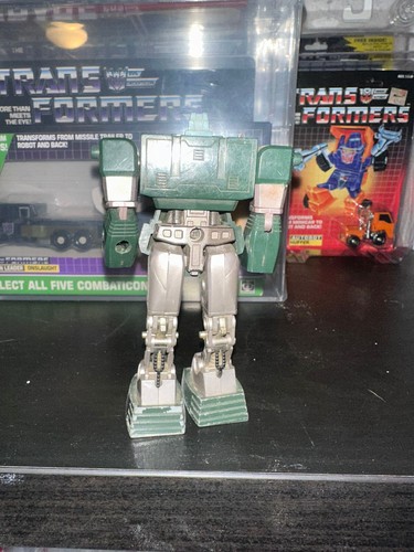 1981 Takara Fang of the Sun - Combat Armor Sun Fang Vintage Action Figure - Picture 2 of 2