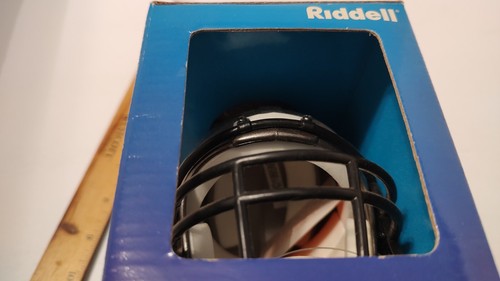 Vintage, Riddell Tampa Bay Buccaneers Bucs 4" Inches Micro Mini Helmet, 1998 - Picture 5 of 7