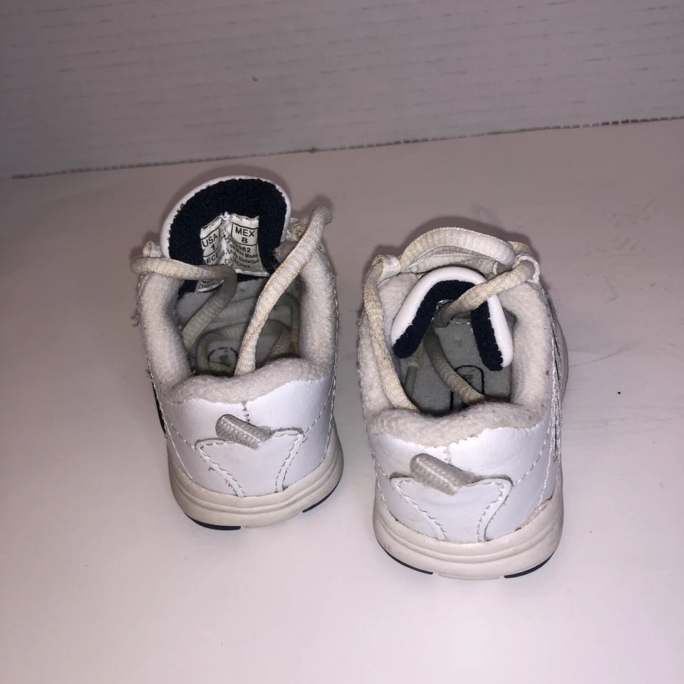 Zapatos deportivos Kid Connection para niños pequeños talla 1 Foto 4 de 4