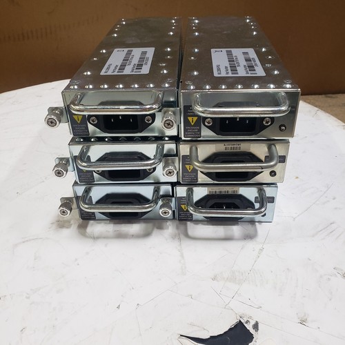 Juniper Networks WLC2800 WLAN Controller Netzteil - Bild 2 von 3
