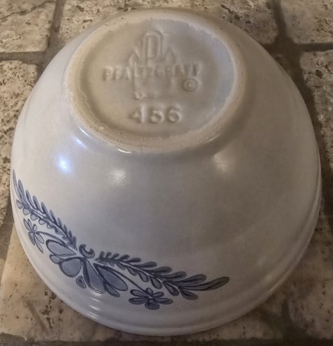 Pfaltzgraff Yorktowne Large Set Sold By The Piece - Picture 10 of 37