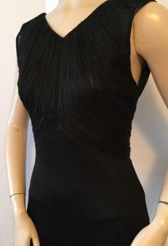 Vintage GIANNI VERSACE Open Back Front Keyhole Cocktail Dress (Size 42) - Picture 4 of 12