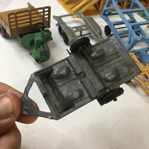 TOOTSIETOY 1969 RED DUAL MOTOR CYCLE TRAILER HOOK UP 3.5” Or 1/43 DIE CAST USA - Picture 7 of 7