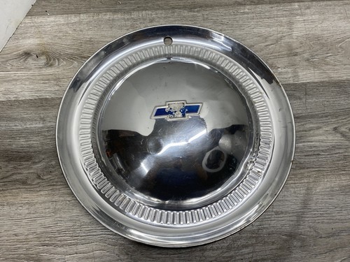 Pair of 15" 1953 Chevrolet Hubcaps Wheel Cover for a 15" Steel Wheel - Picture 11 of 24
