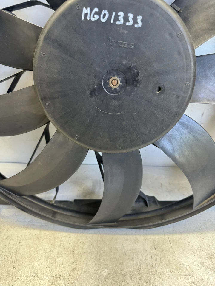 2015-2018 Mercedes S 550 63 65 C AMG GT C63 Cooling Fan OEM - Image 4 of 4