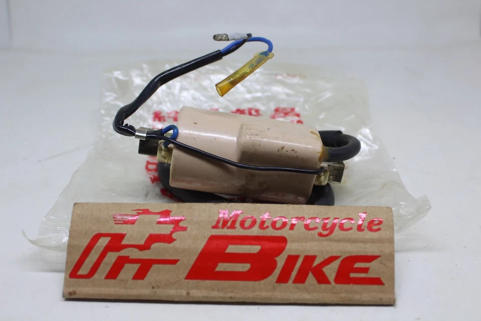 BOBINA DE ENCENDIDO ORIGINAL 6V Honda NOS S90 CS90 CT90 CL90 CB100 CB125 CL100 CL125  Foto 3 de 4