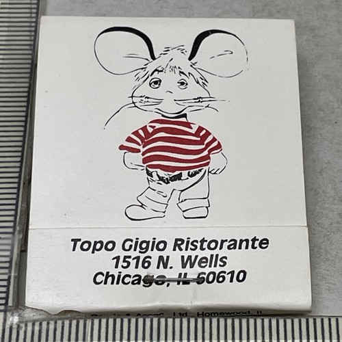 Rare Matchbook Topo Grigio Ristorante Chicago, IL gmg Unstruck