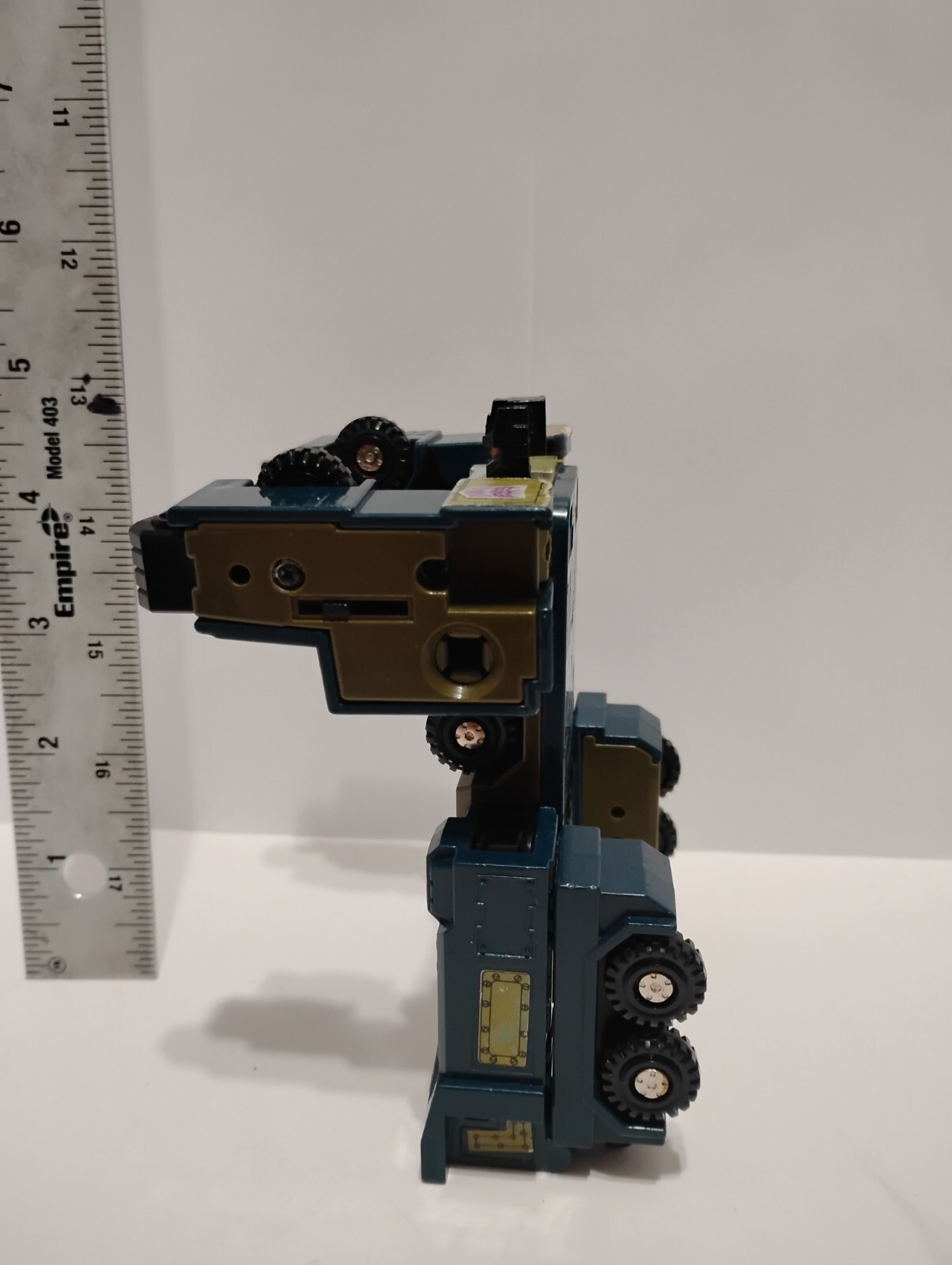 Picture 3 of 19