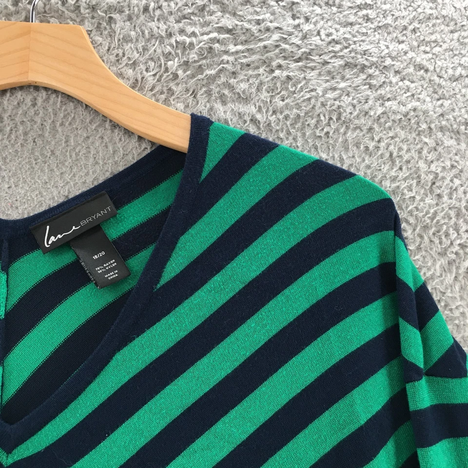 Lane Bryant 针织衬衫上衣女式 18/20 蓝色绿色条纹人字形 VNeck — 第 3/4 张图片