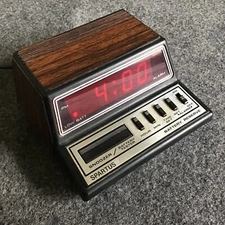 Vintage 80s SPARTUS Woodgrain Neptune Digital Alarm Clock Model 1104
