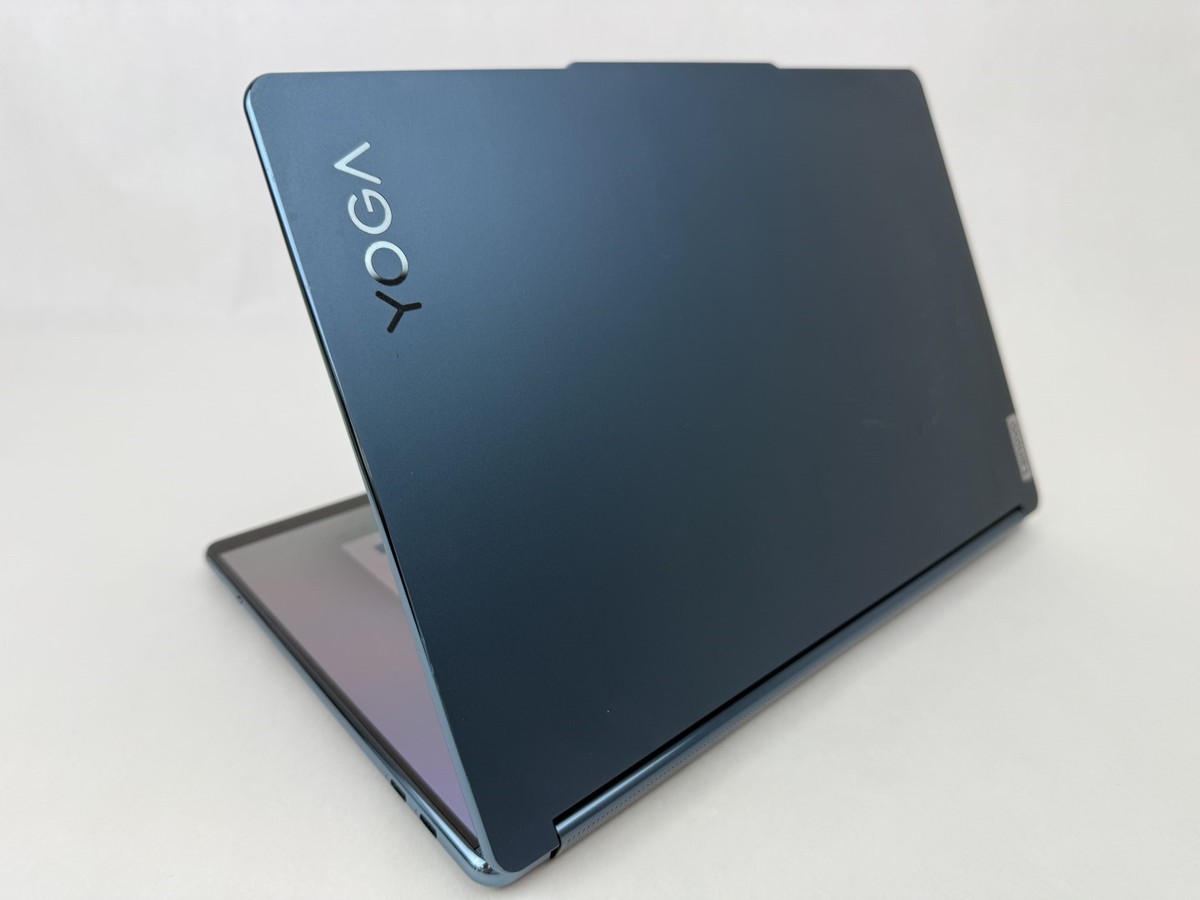 Lenovo Yoga Book 9 13IMU9 13.3