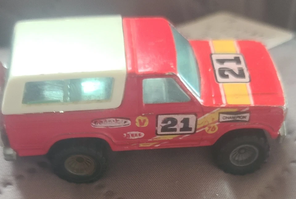 Hot Wheels Real Riders 1980 Ford Bronco 4-Wheeler No 21 - Изображение 4 из 4