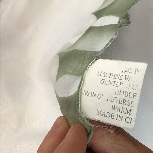 Vintage Weihnachtstischdecke mit Rüschenrand ☃️ - Bild 3 von 4