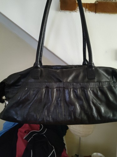 Hobo International Handbag Black Distressed Look 16"×6"×4.5" Rectangular - Picture 15 of 19
