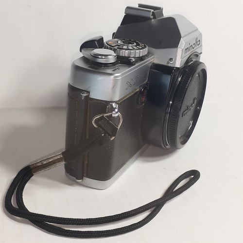 Minolta XG-7 Medium Format SLR Film Camera Part Only Not working - Picture 2 of 11