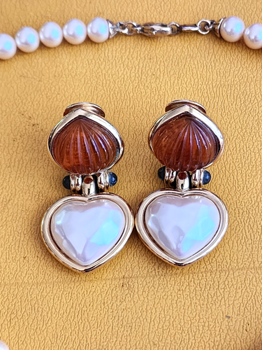 Ultima Edizione Vintage Pearl And Faux Carnelian Necklace & Earring Set - Picture 3 of 7
