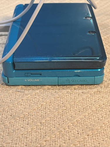 Sistema de consola portátil Nintendo 3DS azul aguamarina con adaptador de CA CTR-001 SIN STYLUS - Imagen 8 de 18