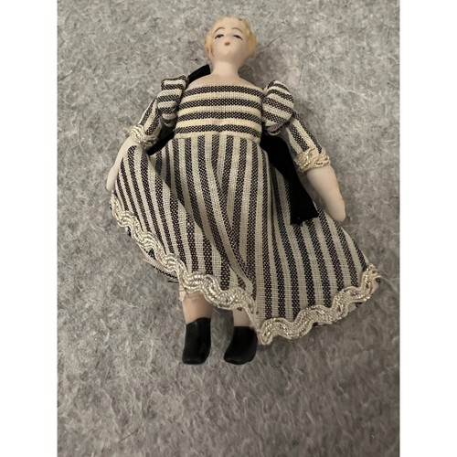 Mini muñeca bisque de porcelana Shackman miniatura - vestido de muñeca a rayas - Imagen 3 de 7