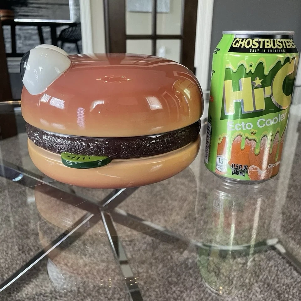 🍔 Vintage McDonalds Statue Burger 6.5 Inch Playground - Image 3 of 4