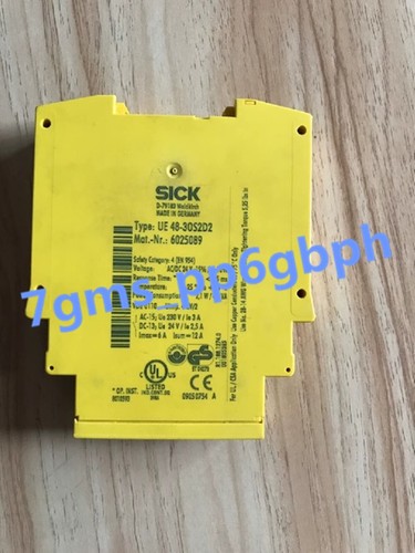 1 pcs New IN BOX SICK Safety Relay 6025089 UE48-30S - Picture 2 of 3