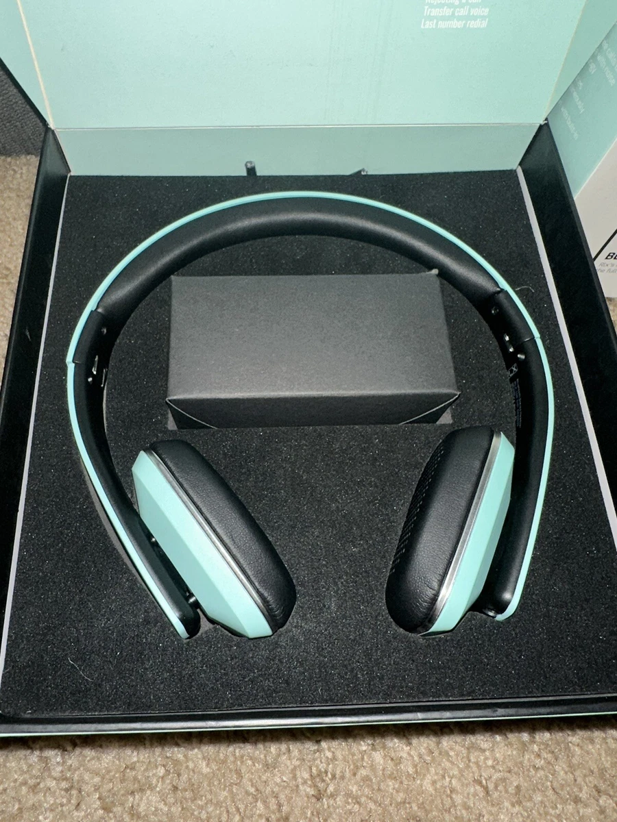 RLX NEW SEA FOAM FOLDABLE BLUETOOTH HEADPHONES IN BOX