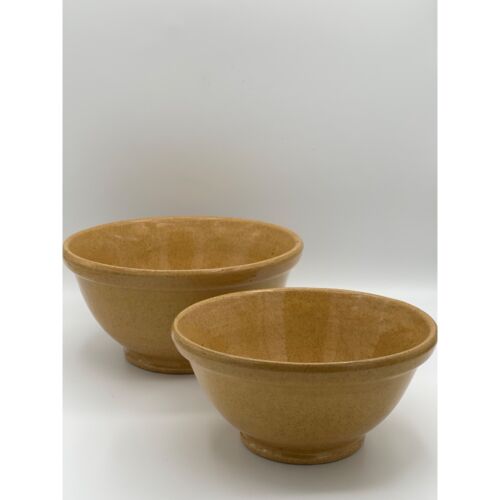 Set of Two Vintage Pacific Pottery Yellow Earthenware Nesting Mixing Bowls - Picture 2 of 10