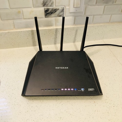 NETGEAR Nighthawk DST AC1900 Router (R7300) Works Great - Picture 11 of 12