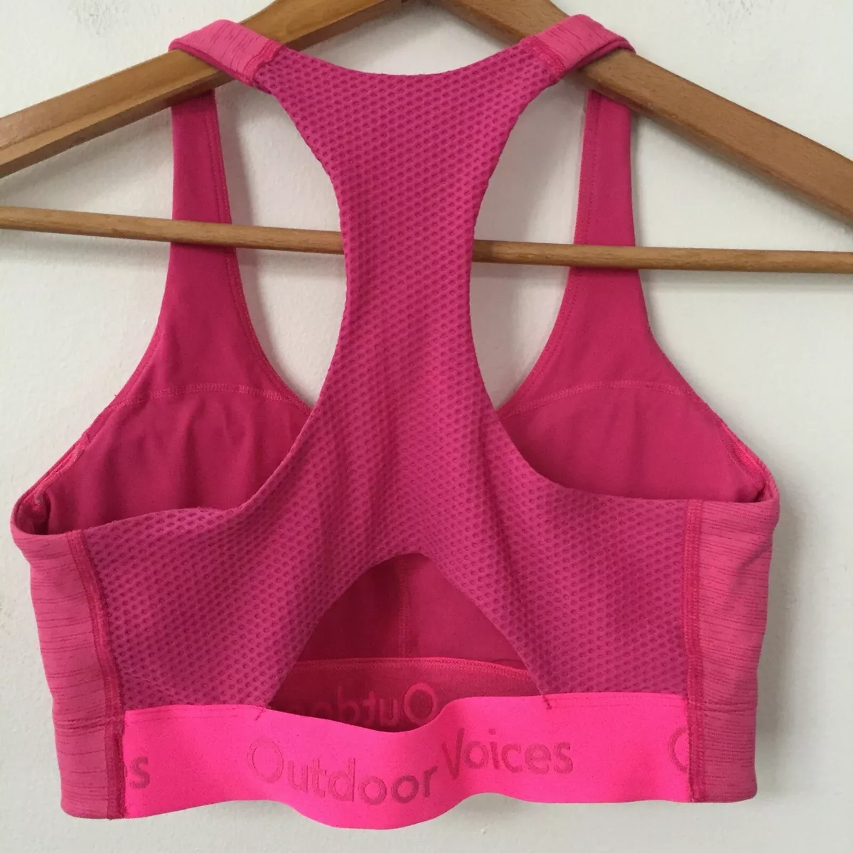 Outdoor Voices TechSweat Doing Things Bra Size XS, Raspberry Pink Padding