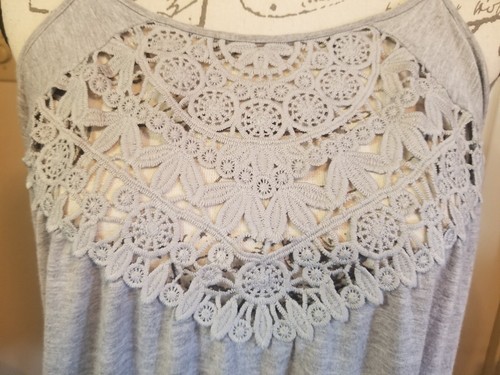 Shop Dor Dor Top Large Gray Cold Shoulder Long Sleeve Lace Trim Sharkbite Hem - Picture 3 of 15