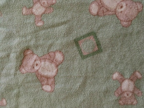 Beansprout Green Baby Blanket Lovey Teddy Bears Fleece Security Crib Swaddle - Picture 2 of 7