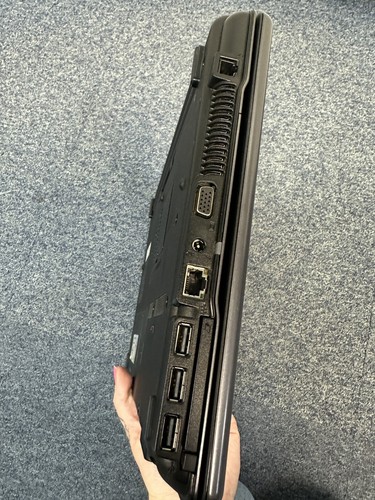 HP 550 LAPTOP | INTEL CELERON 550 CPU | 2GB RAM | BATTERY NEEDS REPLACING - Picture 7 of 10